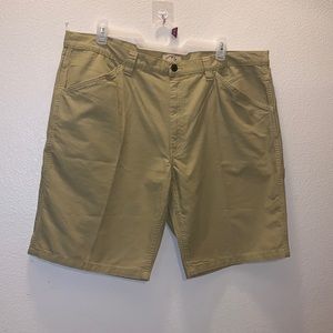 Blue Mountain tan cotton men’s 44 denim cargo shorts